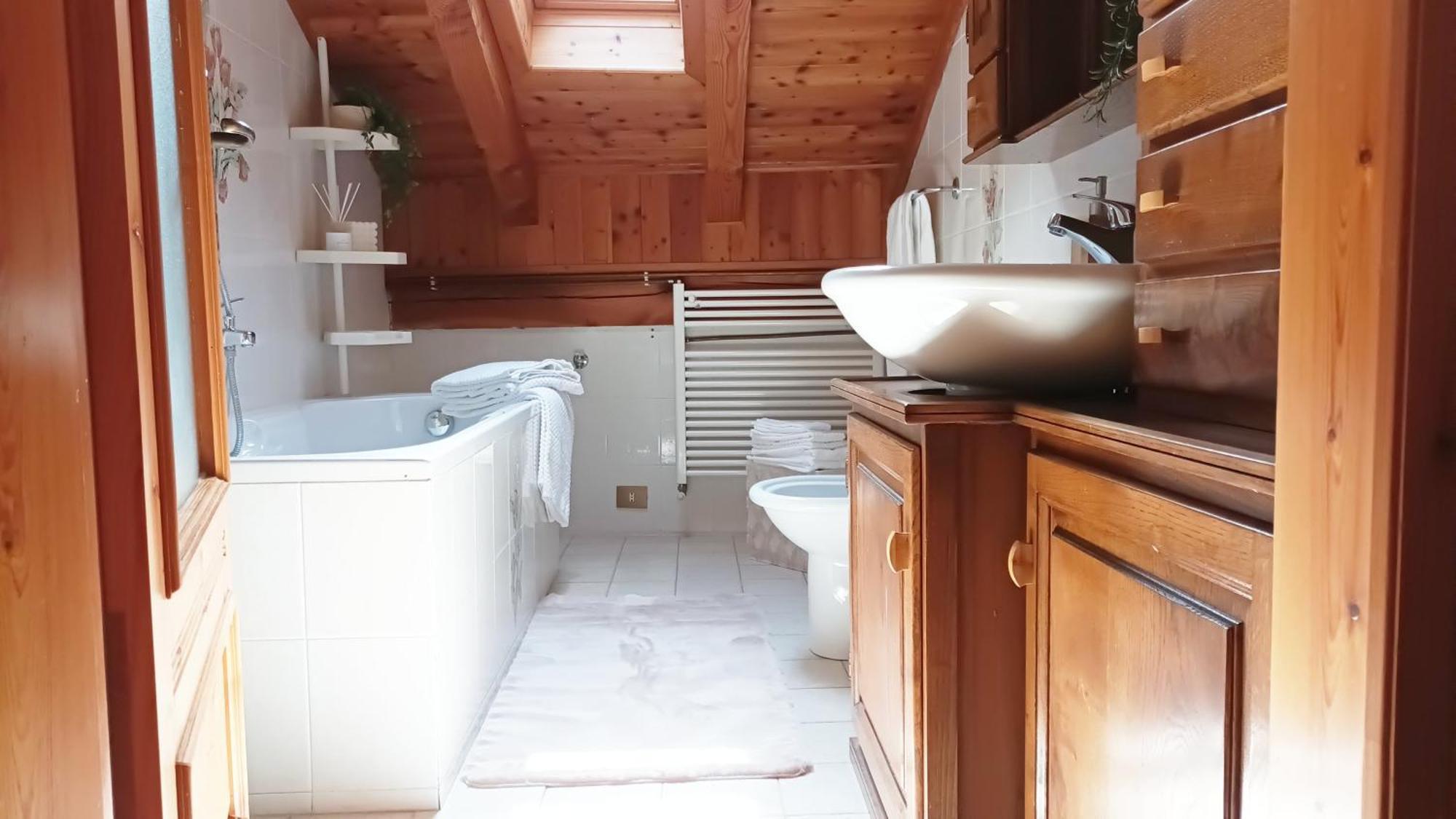 Quick Home - Viola Pontboset Luaran gambar